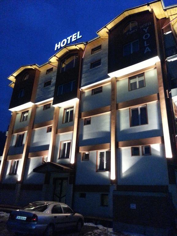 Family Hotel Yola Tjepelare Exteriör bild